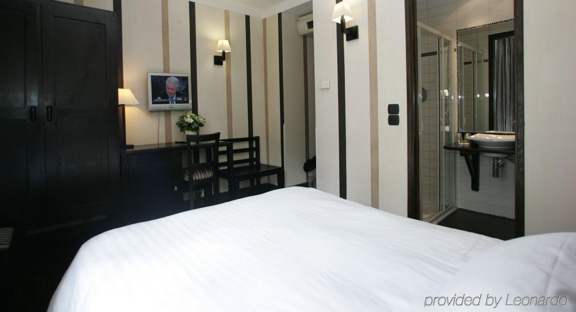 Hotel Europe Saint Severin-paris Notre Dame Paris