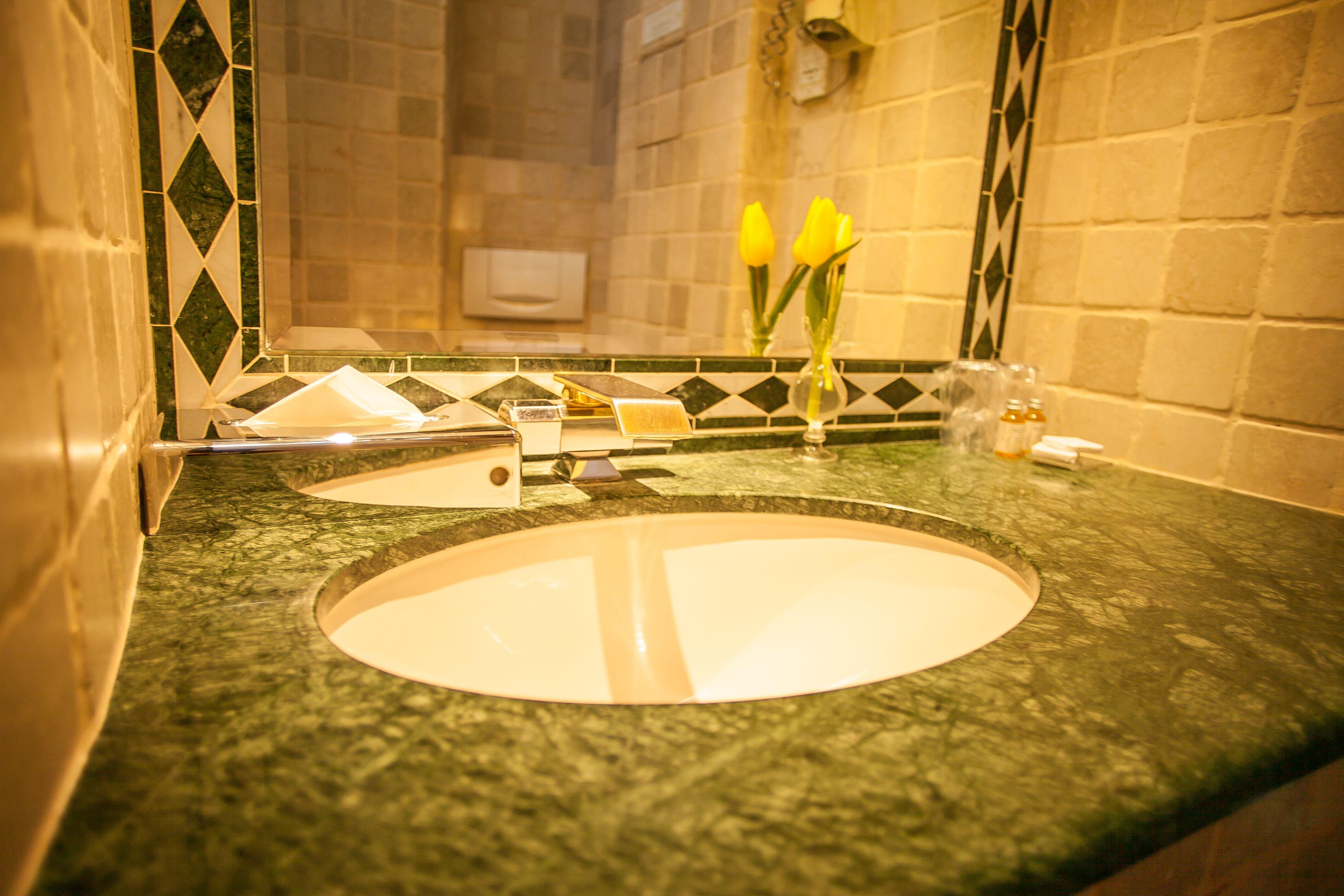 Hotel Europe Saint Severin-paris Notre Dame